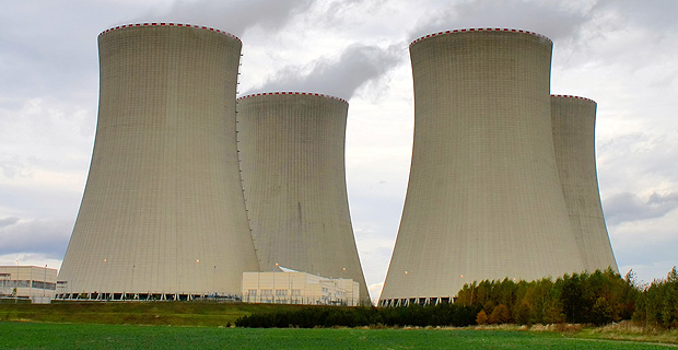 Top China nuclear power firm to launch dual IPOs in Shanghai, HK next year