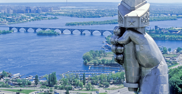 IDCEE 2014: Investors and entrepreneurs gathered in Kiev ignoring “politicians’ b******t”